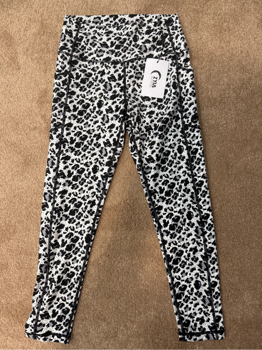 ZYIA Black & White Leopard Print Leggings